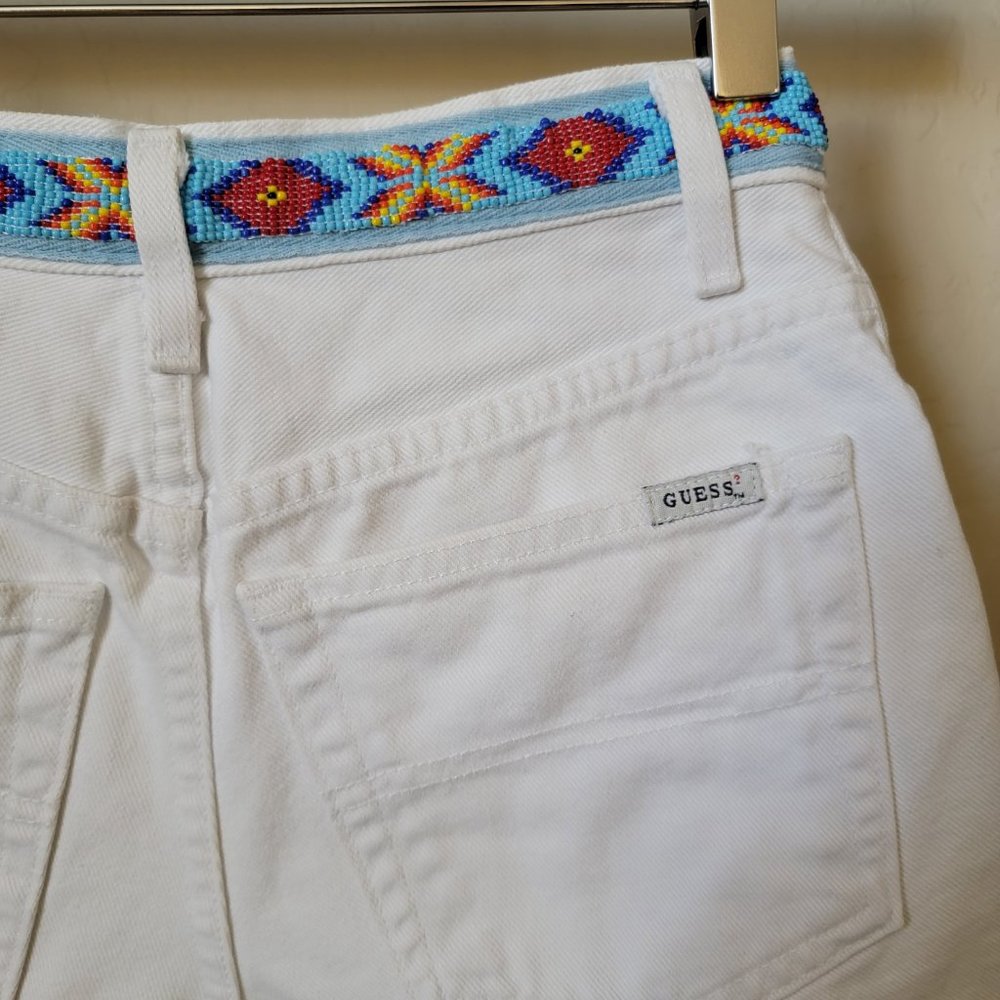 Vintage Guess Beaded Belt White Denim Jean Shorts - Picture 10 of 16